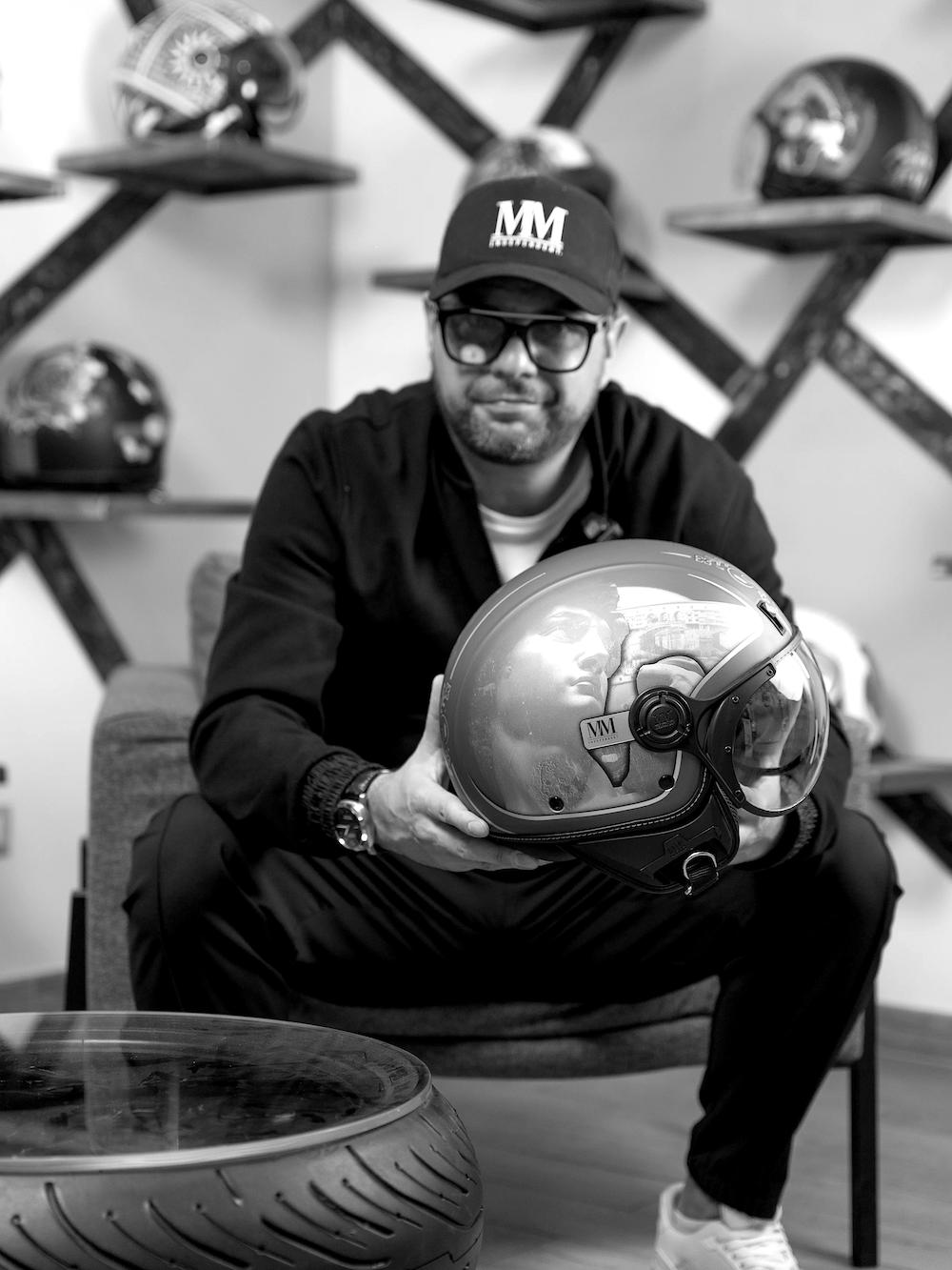 Marzio Morvillo con casco MM Independent